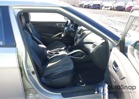 2012 Hyundai Veloster Base W/Black из США, поврежденный, VIN KMHTC6AD7CU031733